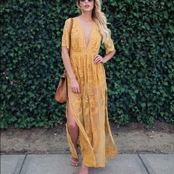 Honey Punch Dresses & Skirts - NWT $88 Mustard yellow Honey Punch dress